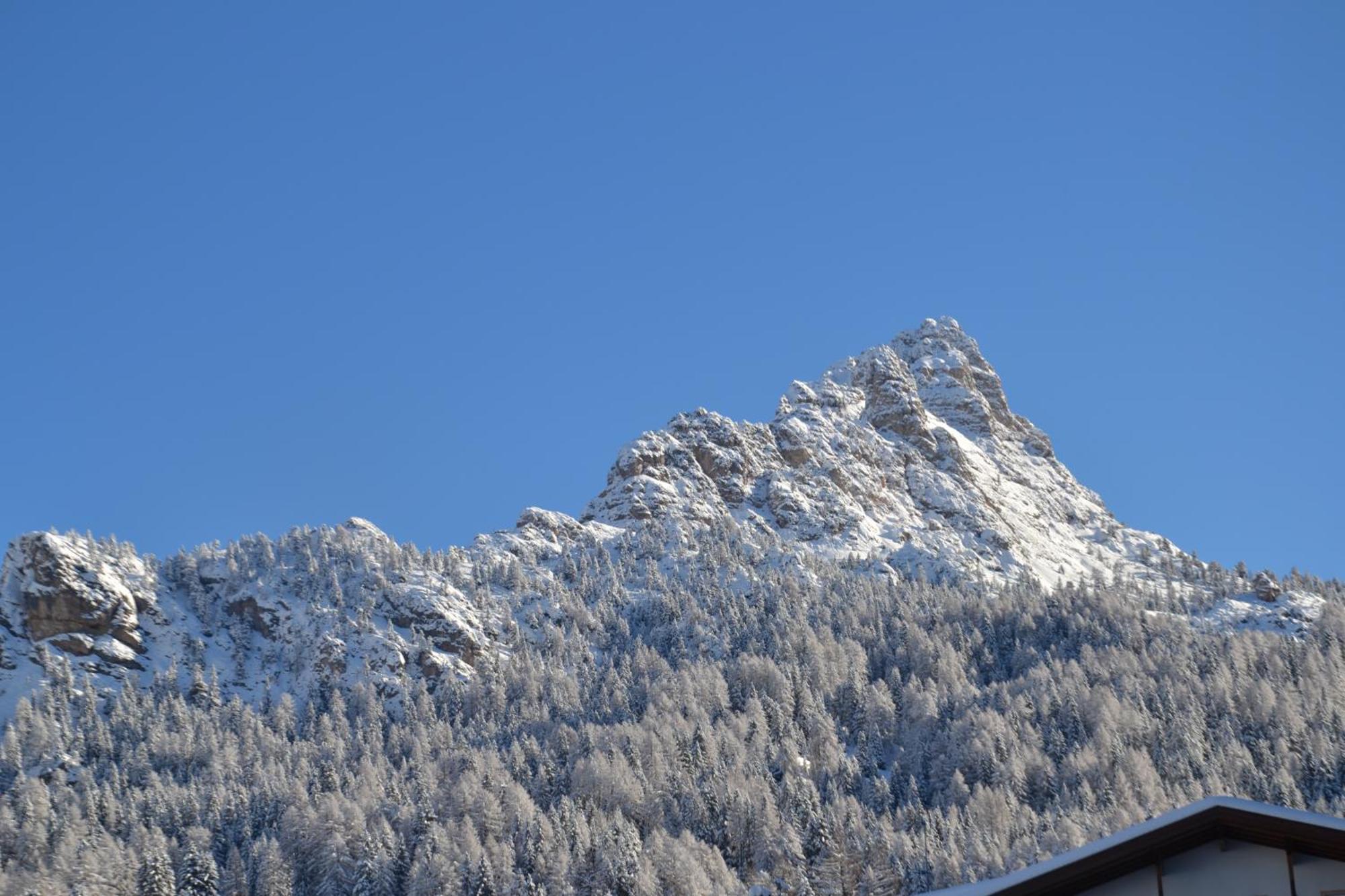 Hotel Scoiattolo Selva di Val Gardena Exterior photo